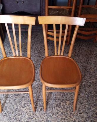 Coppia di sedie vintage in legno stile osteria