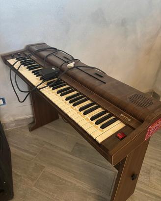 pianola,tastiera,pianoforte 