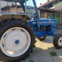 Trattore Ford 4000