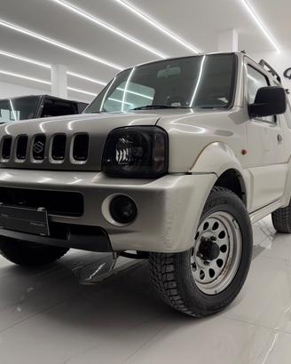 Suzuki Jimny 1.3i 16V cat 4WD JLX