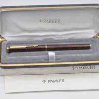 Penna stilografica Parker 95 in vera lacca Thuya