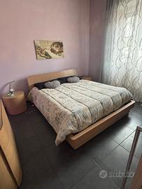 Letto matrimoniale contenitore in rovere sbiancato
