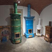 stufa a legna in ceramica 