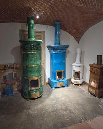 stufa a legna in ceramica 