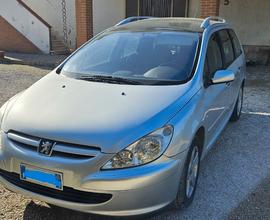 Peugeot 307 sw- 2001