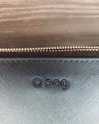 Portafoglio O bag