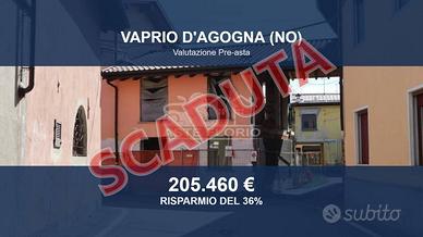 Immobile in asta di 536 m² con più di 5 locali a V