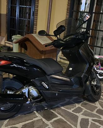 Ricambi xmax 250 2009