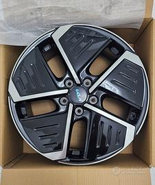 Kit 4 Cerchi in Lega 17 e 18  Originali KIA 