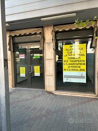 Negozio locale commerciale