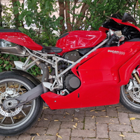 Ducati 999