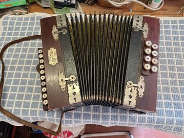 ORGANETTO.  8  BASSI