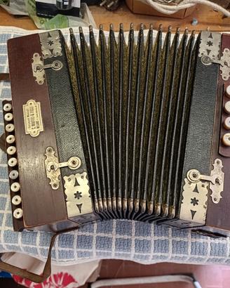 ORGANETTO.  8  BASSI