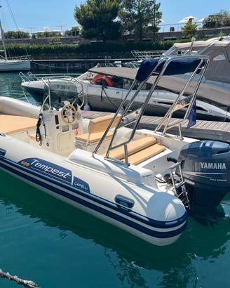 Capelli Tempest 626 con Yamaha 115 T tutto 2008