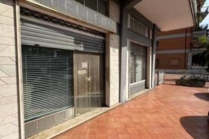 locale commerciale in centro