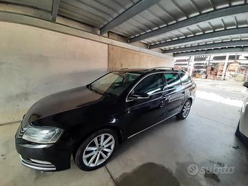 Auto famigliare passat 7