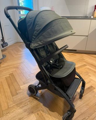 Passeggino Joolz Aer+ con accessori