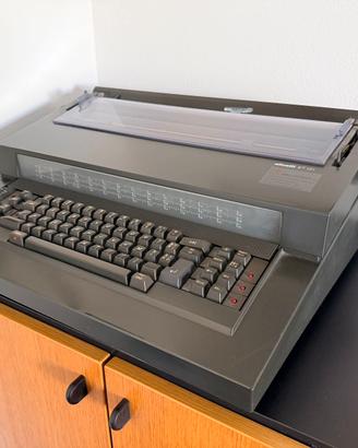 Macchina da scrivere Olivetti