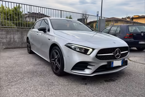 Mercedes classe a250e come nuova