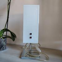 Due lampade da comodino moderne