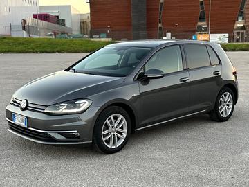 VOLKSWAGEN Golf 7ª serie - 2018