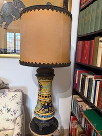 Lampada grande in ceramica decorata stile DERUTA