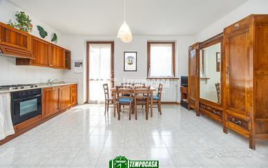 MONOLOCALE CON BOX IN RESIDENCE PRIVATO A OSIO SOT