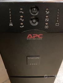 UPS APC Smart-UPS, gruppo di continuità smart 2200