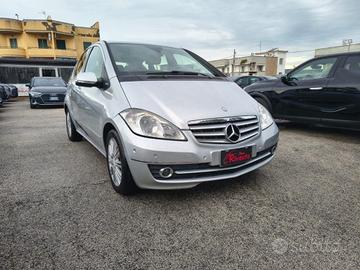 MERCEDES-BENZ A 180 CDI Elegance