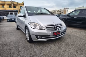 MERCEDES-BENZ A 180 CDI Elegance