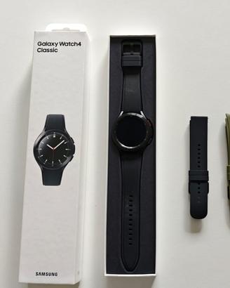 SAMSUNG Galaxy Watch4 Classic