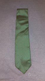 Cravatta Yves Saint Laurent a pois