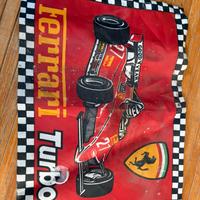 Bandiera vintage scuderia Ferrari dell’Era Turbo