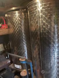 Cisterne in inox per vino nuova !!