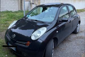 Nissan Micra 2003 funzionante – unico proprietario