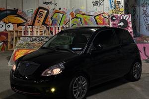 Lancia Y momo design sport 105