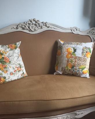 divani vintage shabby in legno massello 