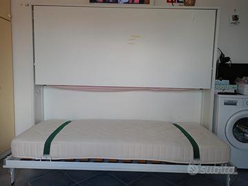 LETTO A CASTELLO A SCOMPARSA