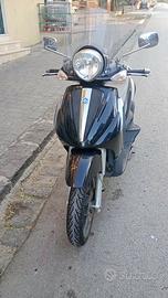 Beverly 125