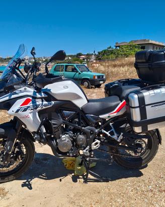 Benelli Trk 502 x