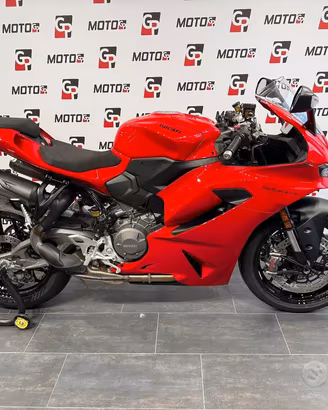 Ducati Panigale V2 2025 pronta consegna tua da