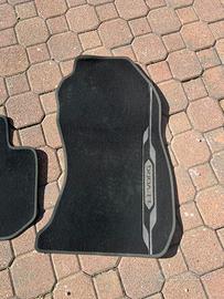 3 Tappetini usati Subaru Levorg originali