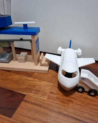 gioco aeroporto in legno e plastica 