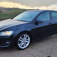 Volkswagen Golf VII 1.4 TSI DSG