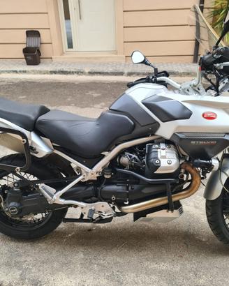 Moto Guzzi Stelvio 1200 NTX