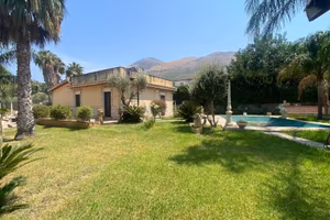 Villa di 141 m² con 5 locali a Carini