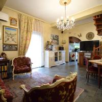 VILLA SINGOLA A MONZA