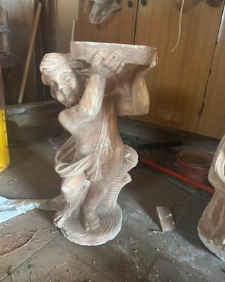 Statua angioletto esterno portavaso