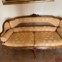 Divano classico con poltroncine