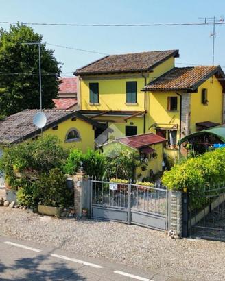 CASA SEMINDIPENDENTE A SORBOLO